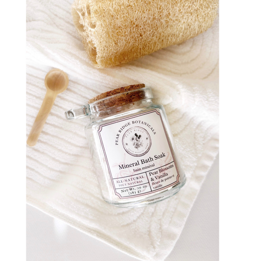 Pear Blossom & Vanilla Mineral Bath Soak
